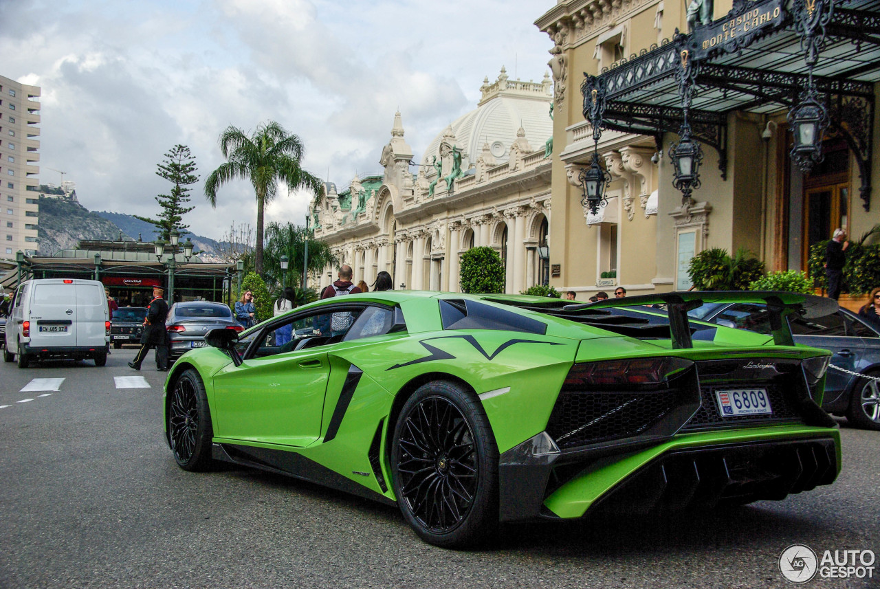 Lamborghini Aventador LP750-4 SuperVeloce