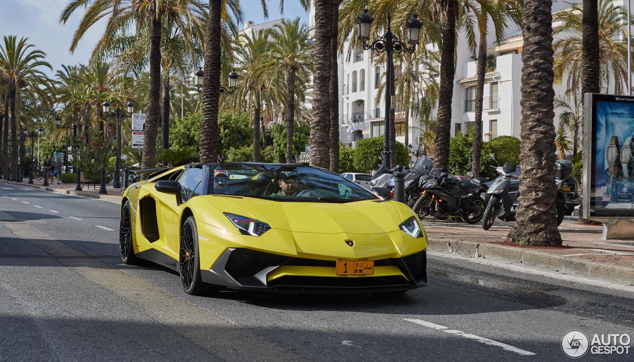 Lamborghini Aventador LP750-4 SuperVeloce Roadster