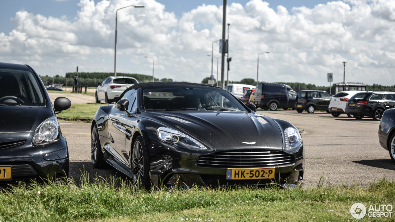 Aston Martin Vanquish Volante