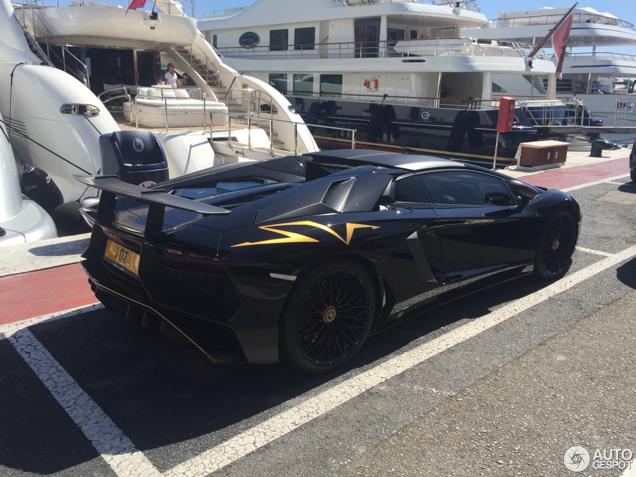 Lamborghini Aventador LP750-4 SuperVeloce Roadster