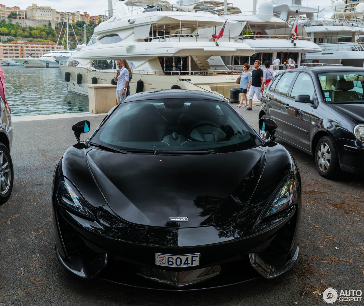 McLaren 570S