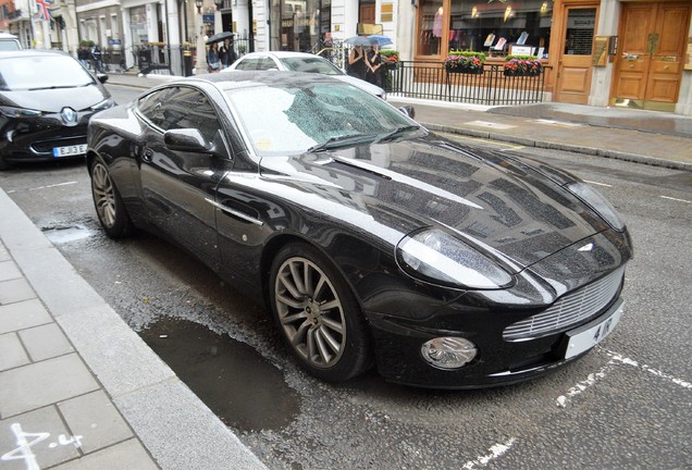 Aston Martin Vanquish