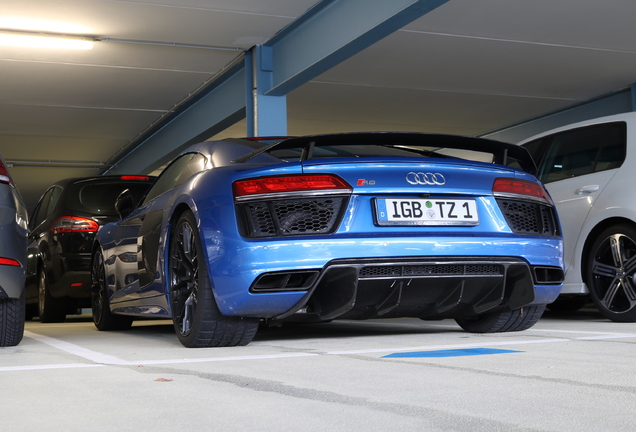 Audi R8 V10 Plus 2015