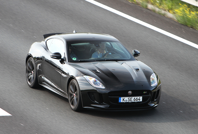 Jaguar F-TYPE S AWD Coupé