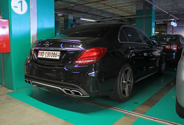 Mercedes-AMG C 63 S W205