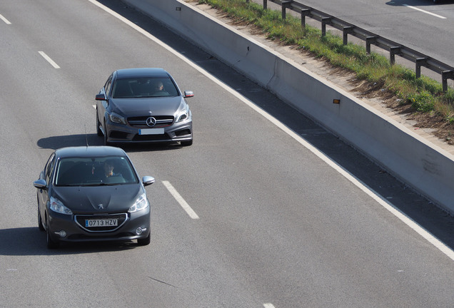 Mercedes-Benz A 45 AMG Edition 1