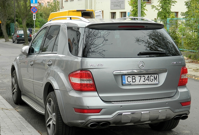 Mercedes-Benz ML 63 AMG W164 2009