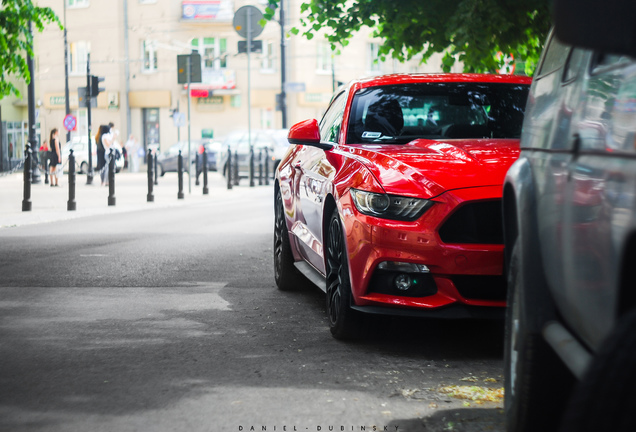 Ford Mustang GT 2015