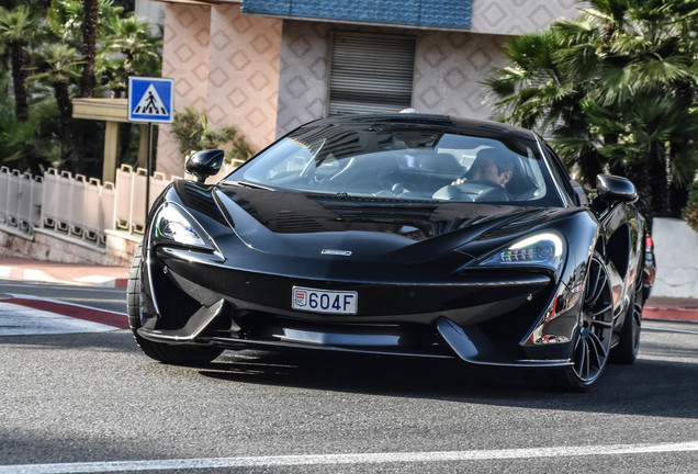 McLaren 570S