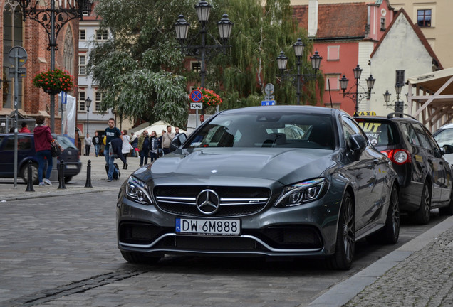 Mercedes-AMG C 63 S Coupé C205