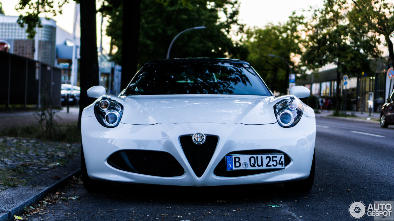 Alfa Romeo 4C Spider