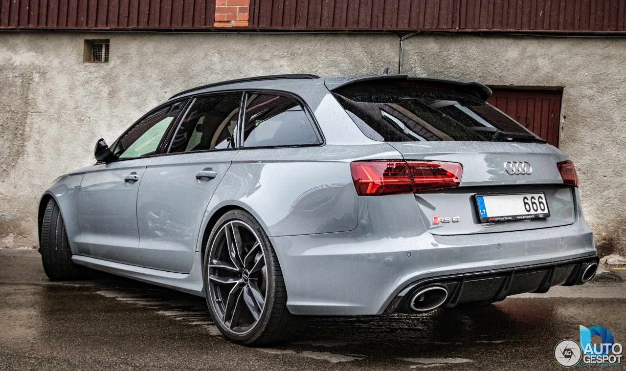 Audi RS6 Avant C7 2015