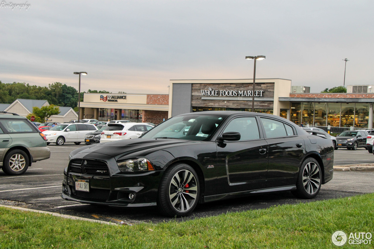 Dodge Charger SRT-8 2012