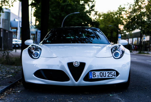 Alfa Romeo 4C Spider