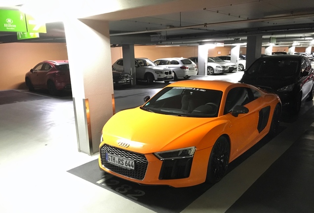 Audi R8 V10 Plus 2015