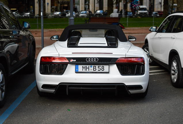 Audi R8 V10 Spyder 2016