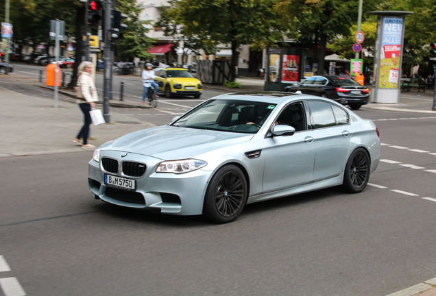BMW M5 F10 2014