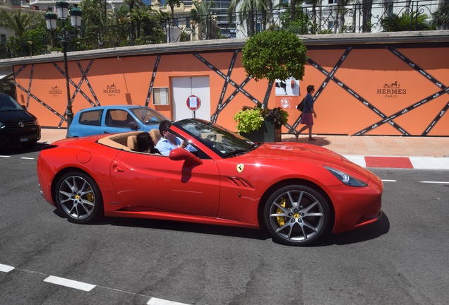 Ferrari California