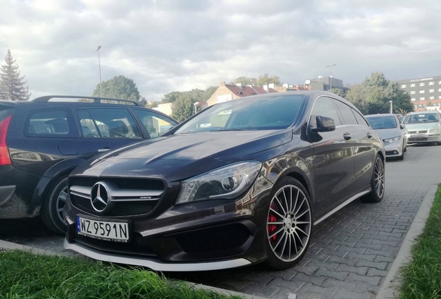 Mercedes-AMG CLA 45 Shooting Brake X117