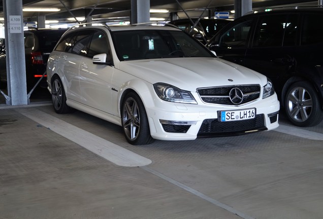 Mercedes-Benz C 63 AMG Estate 2012