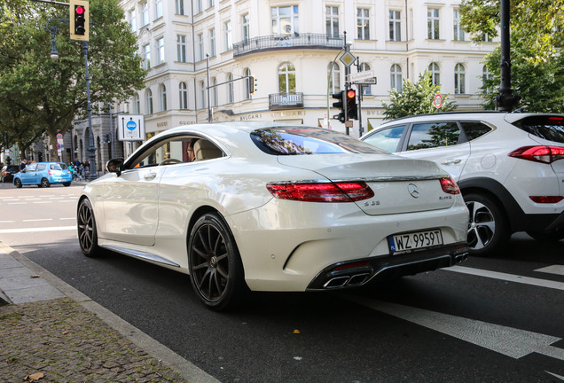 Mercedes-Benz S 63 AMG Coupé C217