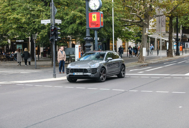 Porsche 95B Macan Turbo