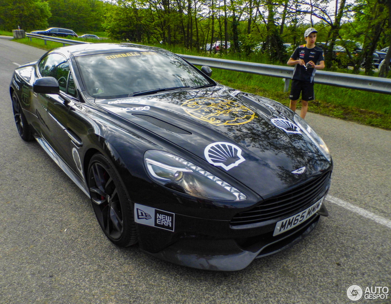 Aston Martin Vanquish 2015 Carbon Black Edition