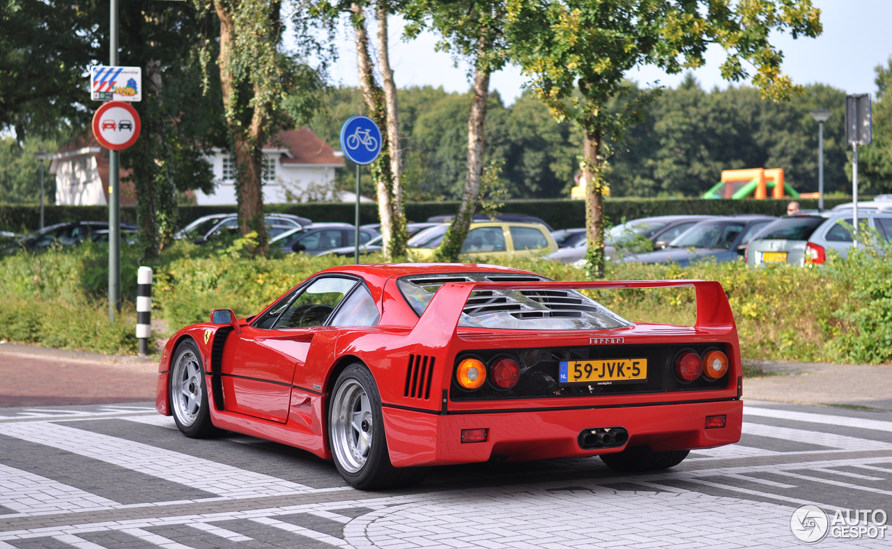 Ferrari F40