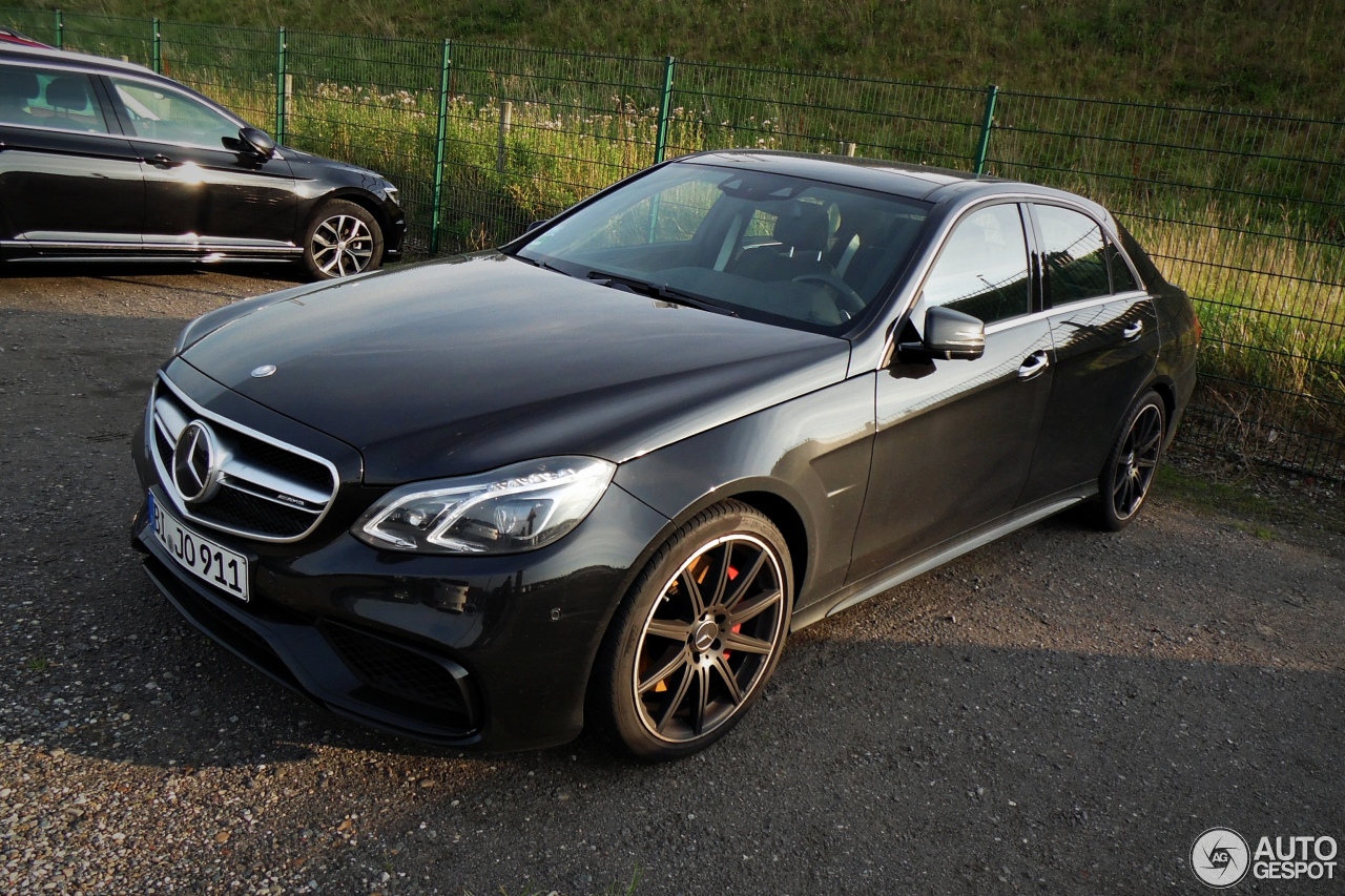 Mercedes-Benz E 63 AMG S W212