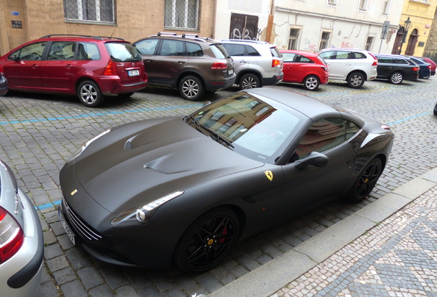 Ferrari California T