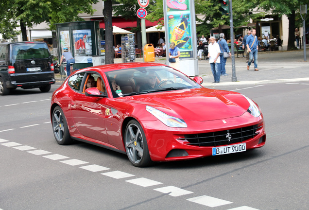 Ferrari FF