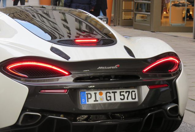 McLaren 570GT