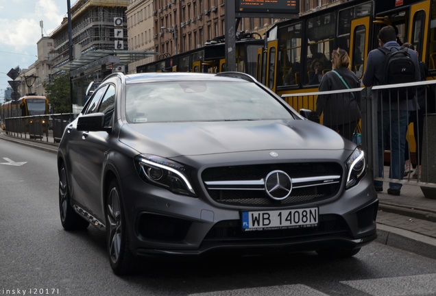 Mercedes-AMG GLA 45 X156