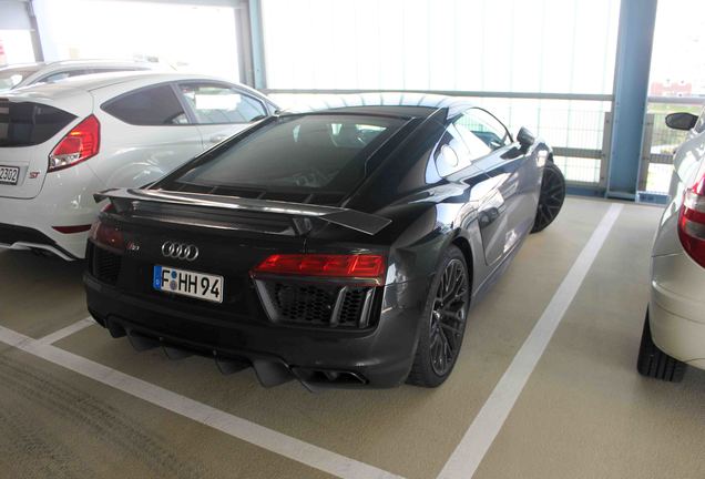 Audi R8 V10 Plus 2015