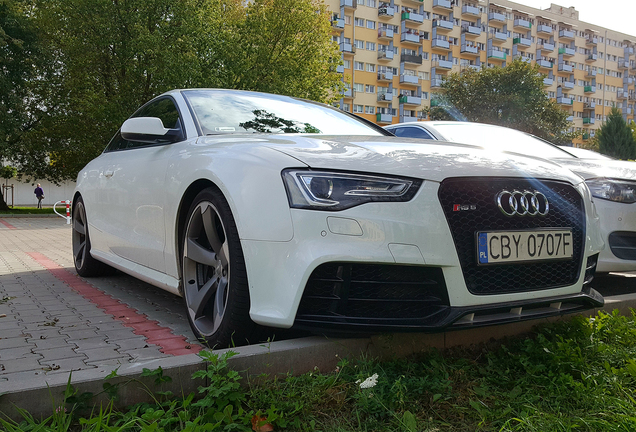 Audi RS5 B8 2012