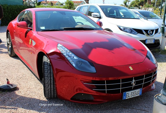 Ferrari FF