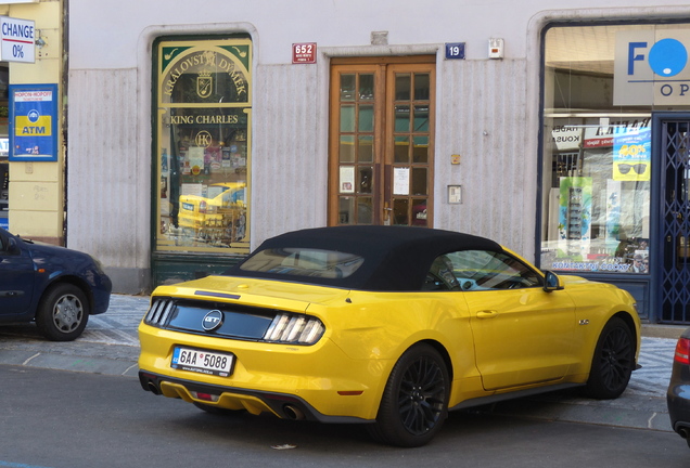 Ford Mustang GT Convertible 2015