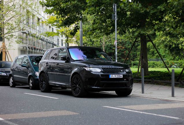 Land Rover Range Rover Sport SVR