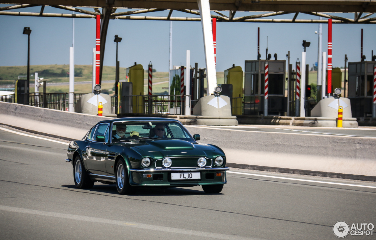 Aston Martin V8 Series 5 / EFI