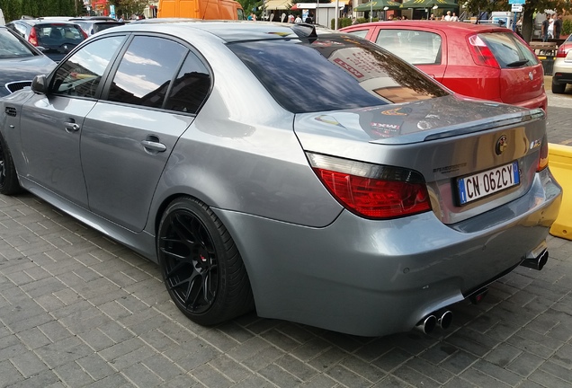 BMW M5 E60 2005