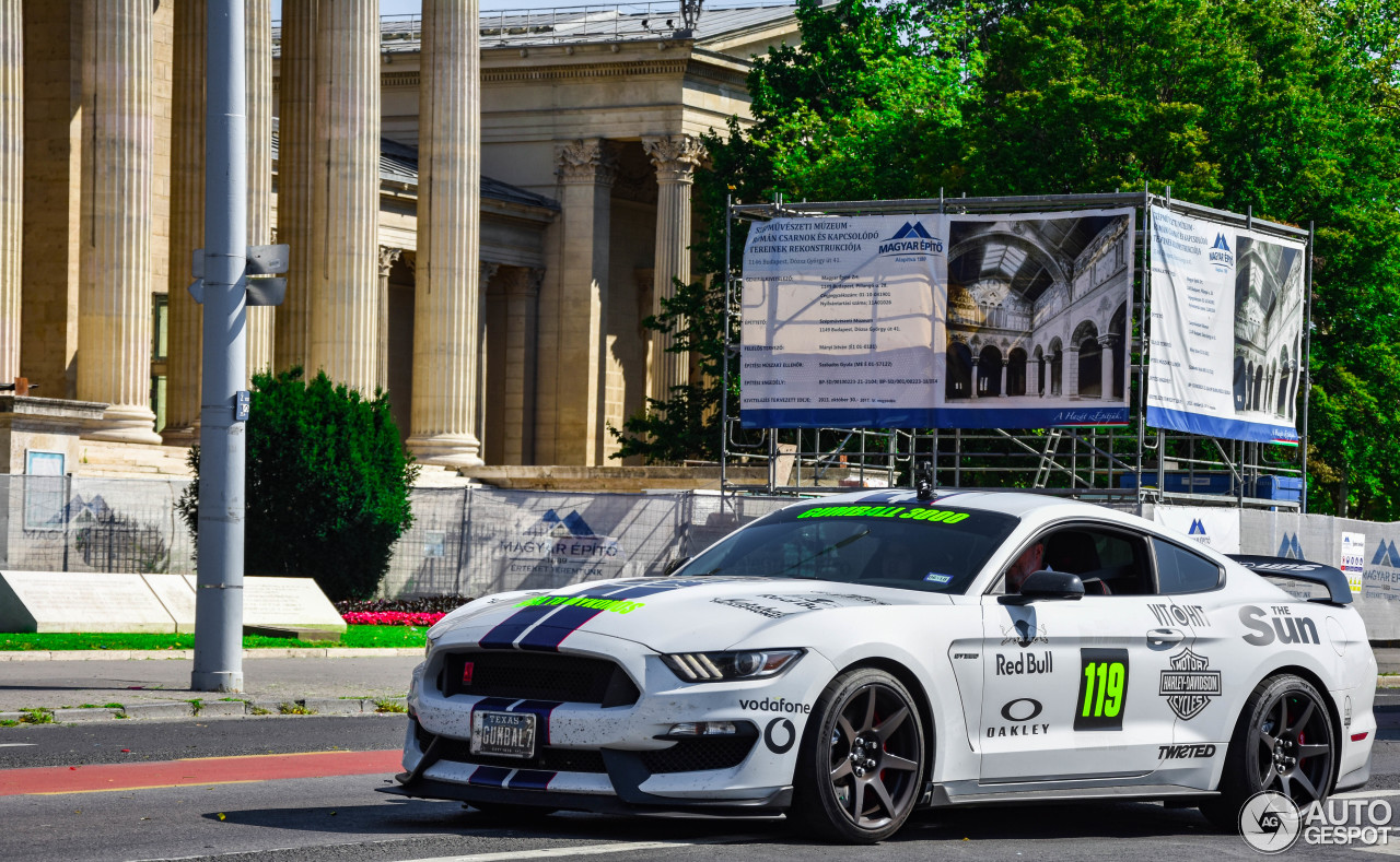 Ford Mustang Shelby GT350R 2015