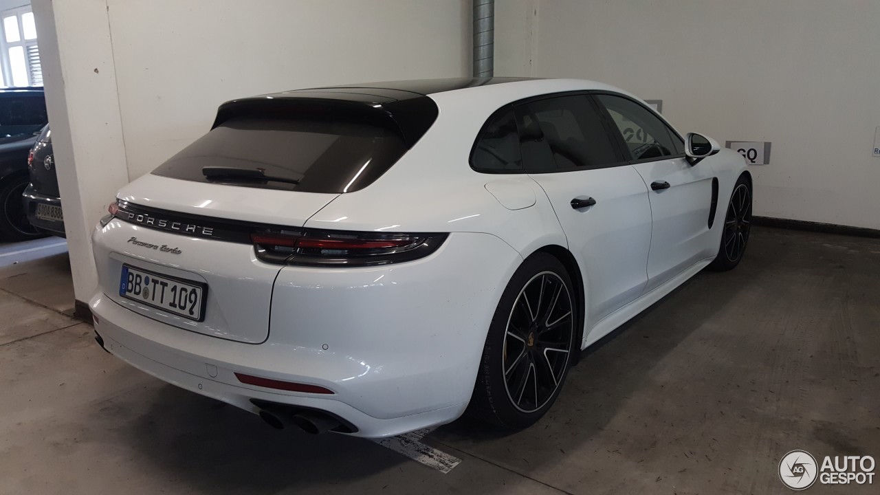 Porsche 971 Panamera Turbo Sport Turismo