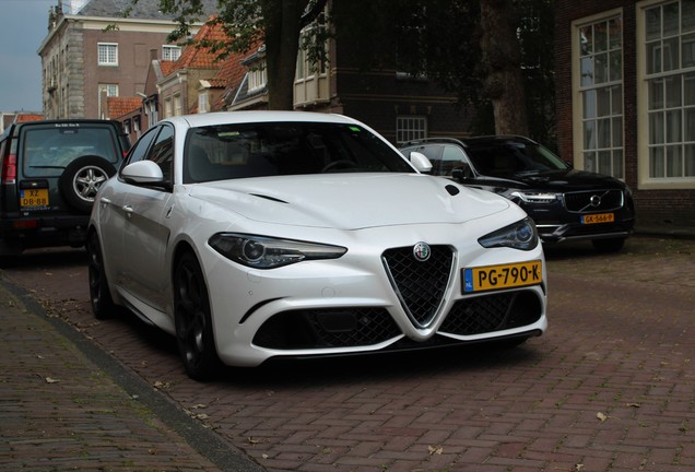 Alfa Romeo Giulia Quadrifoglio