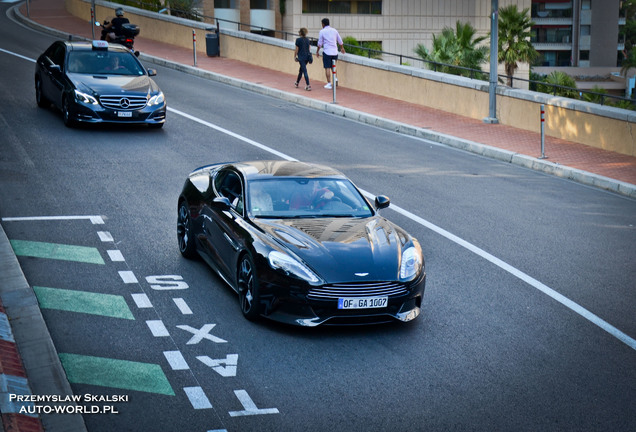 Aston Martin Vanquish 2013