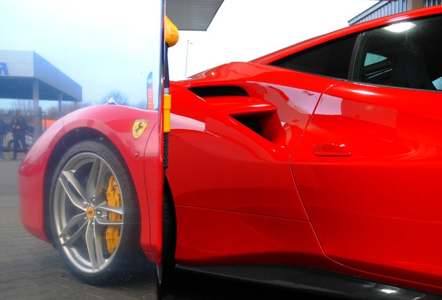 Ferrari 488 GTB