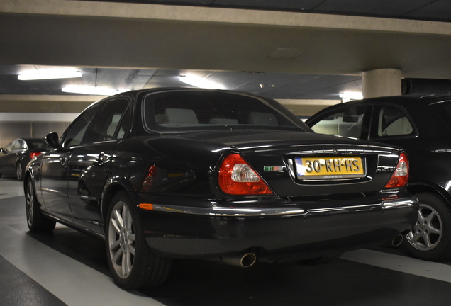 Jaguar XJR