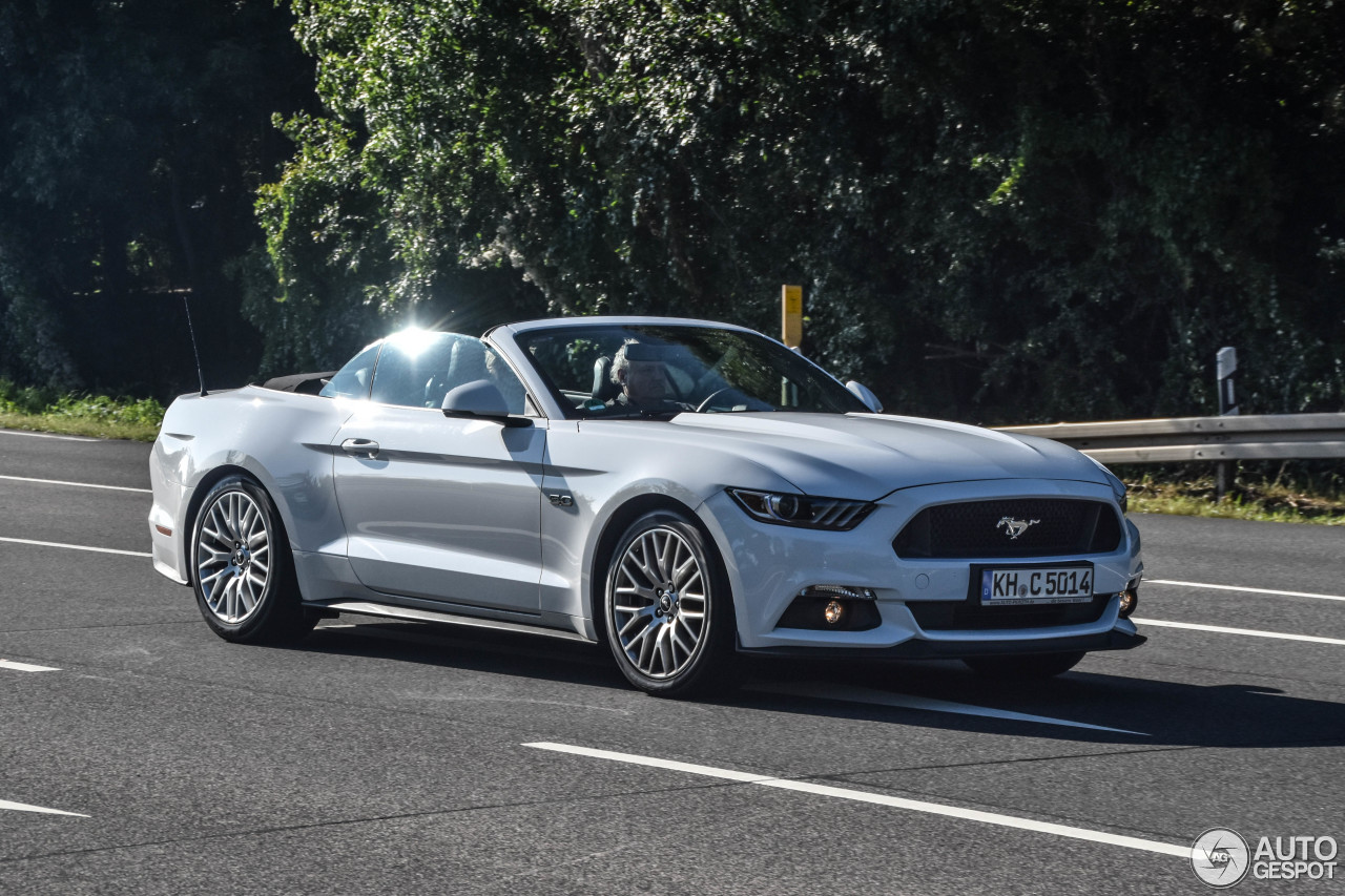 Ford Mustang GT Convertible 2015