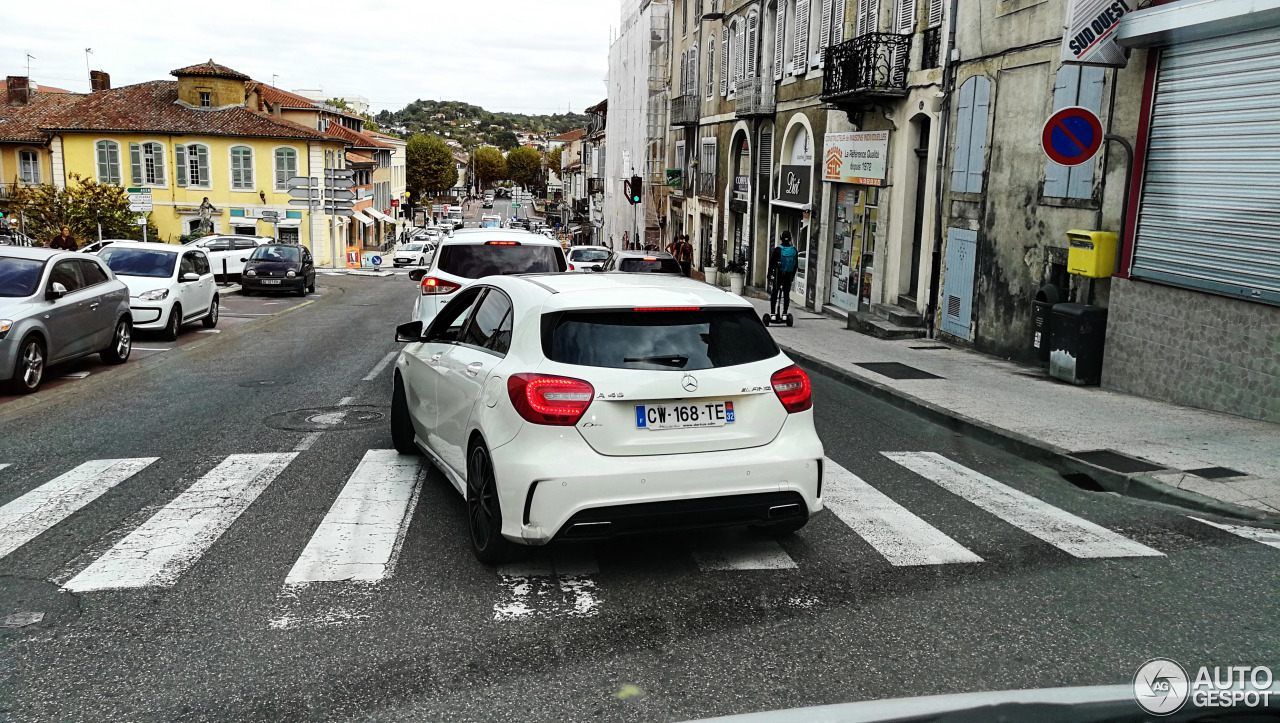 Mercedes-Benz A 45 AMG