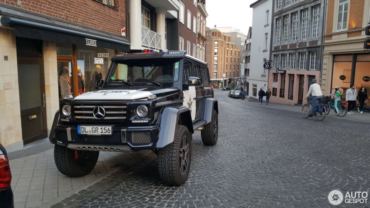 Mercedes-Benz G 500 4X4²