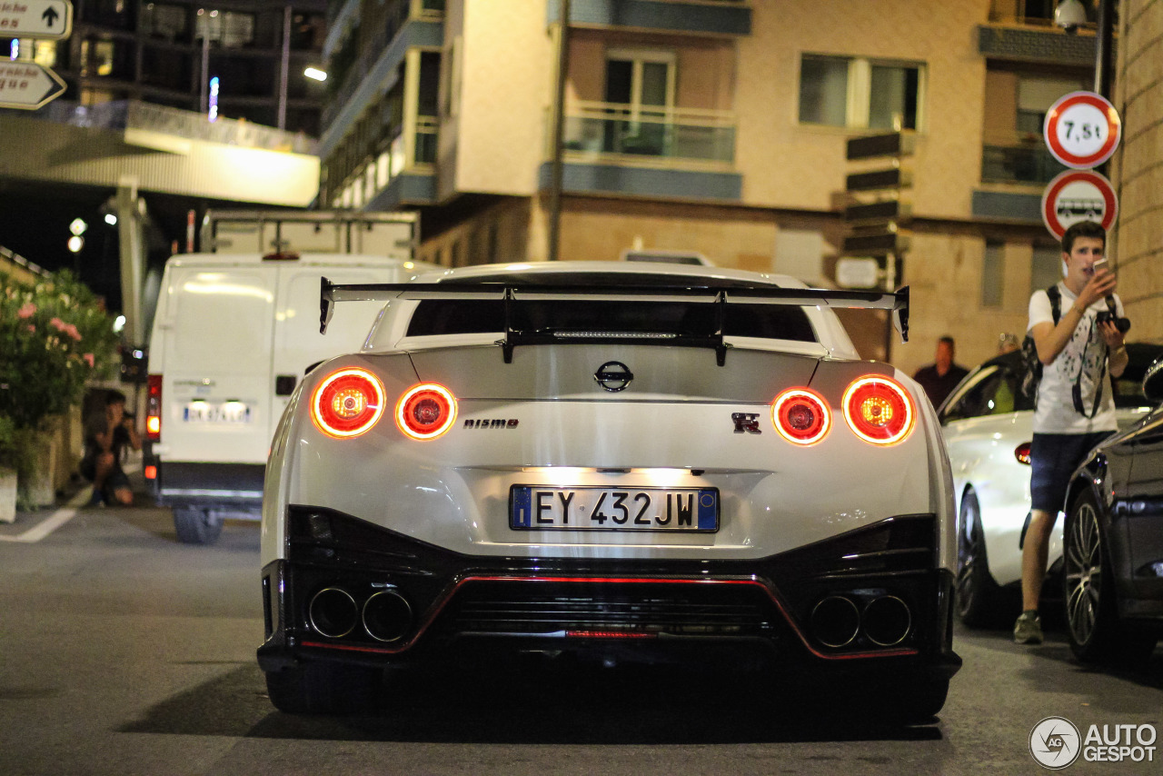 Nissan GT-R 2011 Nismo